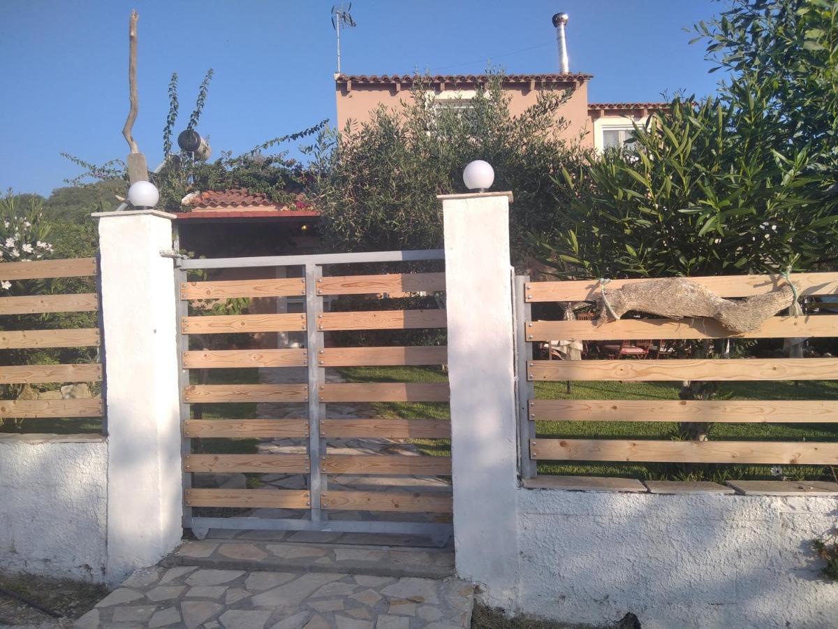 Spiti Lou Apartment Notos Exterior photo